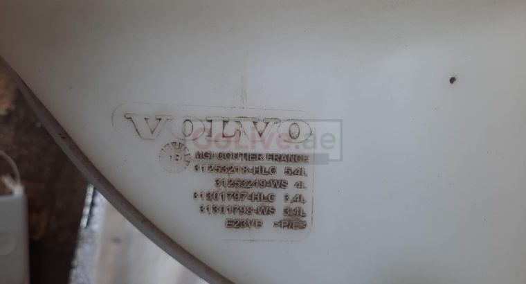 VOLVO S60 2013 WINDSHIELD WASHER FLUID RESERVOIR PART NO 31391779 31253218 31253219 ( Genuine Used VOLVO Parts )