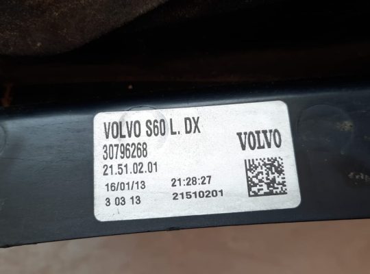 VOLVO S60 2013 REAR/TAIL LIGHTS LEFT & RIGHT PART NO 30796267 / 30796268 ( Genuine Used VOLVO Parts )