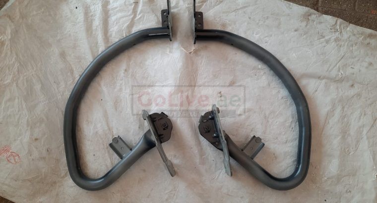 VOLVO S60 2013 TAILGATE/TRUNK/BOOT HINGE LEFT & RIGHT PART NO 31349169 / 31349170 ( Genuine Used VOLVO Parts )
