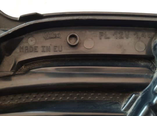 VOLVO S60 2013 FRONT LEFT DAY RUNNING LIGHT PART NO 31278557 ( Genuine Used VOLVO Parts )