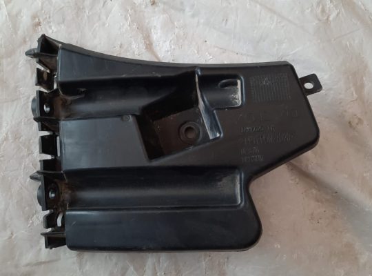 VOLVO S60 2013 FRONT LEFT & RIGHT BUMPER MOUNTING BRACKET PART NO 30796625 / 30796626 ( Genuine Used VOLVO Parts )