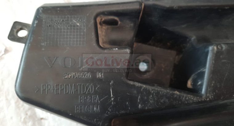 VOLVO S60 2013 FRONT LEFT & RIGHT BUMPER MOUNTING BRACKET PART NO 30796625 / 30796626 ( Genuine Used VOLVO Parts )