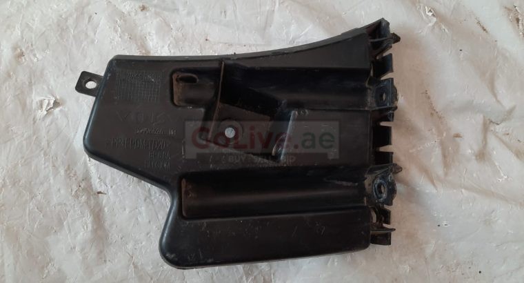 VOLVO S60 2013 FRONT LEFT & RIGHT BUMPER MOUNTING BRACKET PART NO 30796625 / 30796626 ( Genuine Used VOLVO Parts )