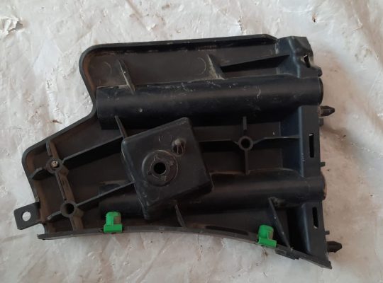 VOLVO S60 2013 FRONT LEFT & RIGHT BUMPER MOUNTING BRACKET PART NO 30796625 / 30796626 ( Genuine Used VOLVO Parts )