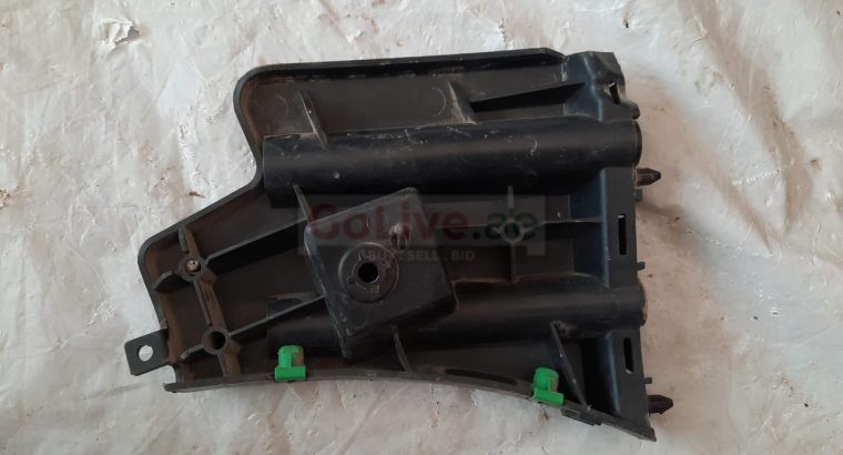 VOLVO S60 2013 FRONT LEFT & RIGHT BUMPER MOUNTING BRACKET PART NO 30796625 / 30796626 ( Genuine Used VOLVO Parts )