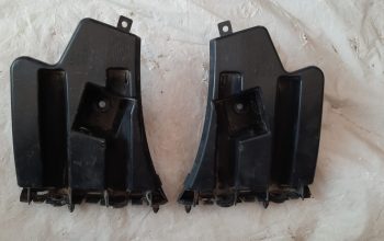 VOLVO S60 2013 FRONT LEFT & RIGHT BUMPER MOUNTING BRACKET PART NO 30796625 / 30796626 ( Genuine Used VOLVO Parts )