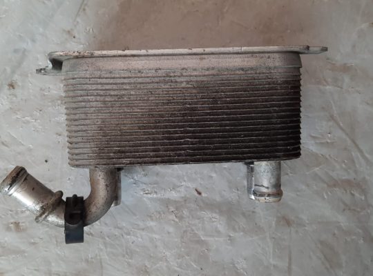 VOLVO S60 2013 S80 V70 XC60 XC70 ENGINE OIL COOLER PART NO 30792231 ( Genuine Used VOLVO Parts )