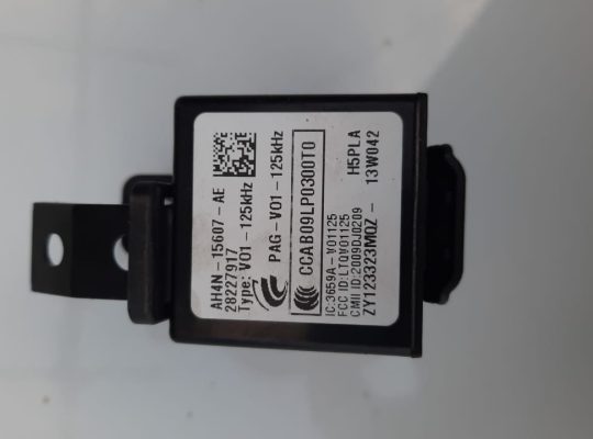 VOLVO S60 2013 IGNITION SWITCH PART NO 28227917 ( Genuine Used VOLVO Parts )