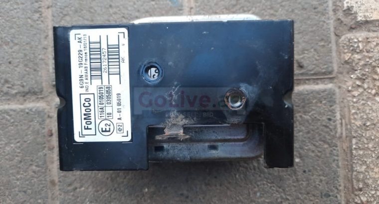 VOLVO S60 2013 ALARM SIREN MODULE ( Genuine Used VOLVO Parts )