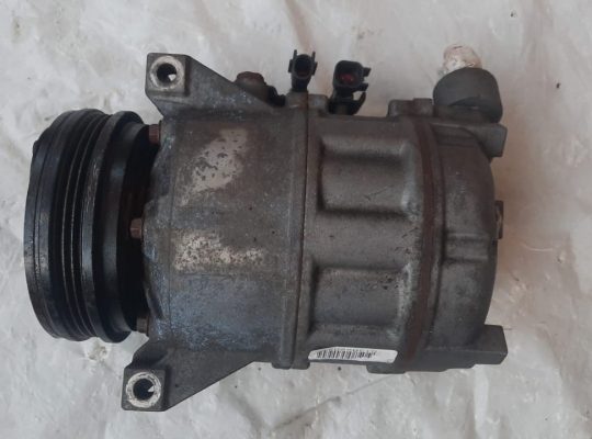 VOLVO S60 2013 V60 AC AIR CONDITION COMPRESSOR PUMP PAT NO 31315453 ( Genuine Used VOLVO Parts )