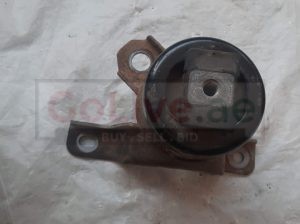 VOLVO S60 2013 ENGINE MOUNT RIGHT SIDE PART NO 30671245 ( Genuine Used VOLVO Parts )
