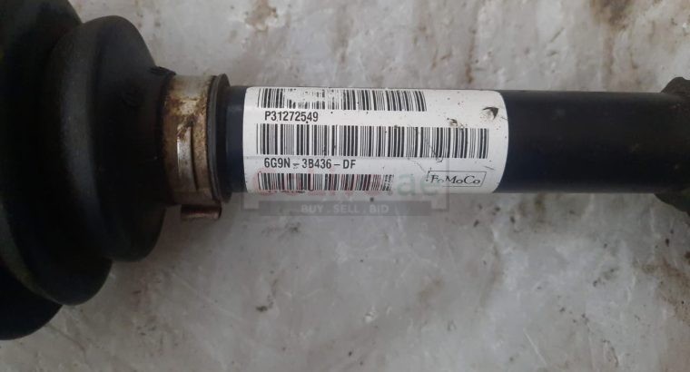 VOLVO S60 2013 FRONT RIGHT PASSENGER SIDE DRIVE AXLE SHAFT PART NO 31272549 ( Genuine Used VOLVO Parts )