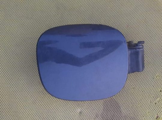 VOLVO S60 2013 GASOLINE FUEL TANK RESERVOIR FILLER DOOR ( Genuine Used VOLVO Parts )