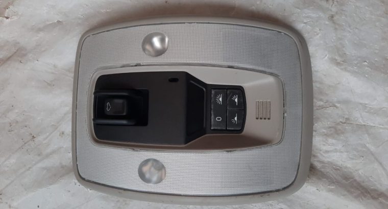 VOLVO S60 2013 V70 S80 FRONT INTERIOR LIGHT PART NO 39823156 ( Genuine Used VOLVO Parts )