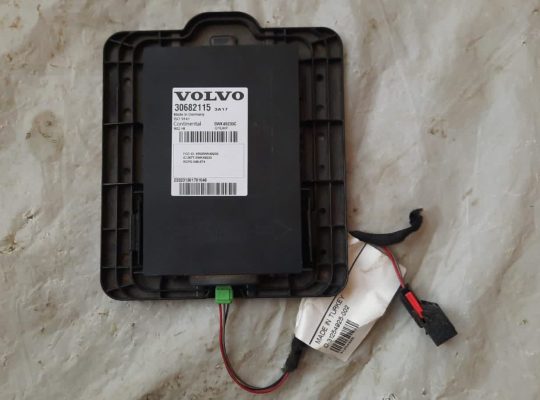 VOLVO S60 2013 KEYLESS CONTROL MODULE ECU PART NO 30682115 ( Genuine Used VOLVO Parts )