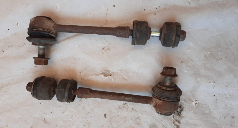 VOLVO S60 2013 FRONT STABILIZER LINK / SWAY BAR LINK ( Genuine Used VOLVO Parts )