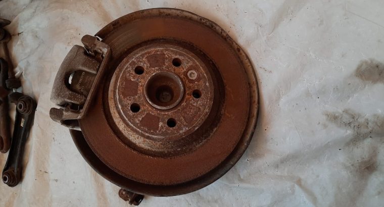 VOLVO S60 2013 REAR RIGHT & LEFT KNUCKLE HUB BEARING WITH MOTOR ( Genuine Used VOLVO Parts )