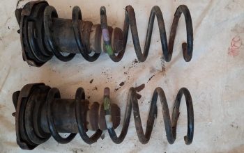 VOLVO S60 2013 LEFT & RIGHT COIL SPRINGS ( Genuine Used VOLVO Parts )