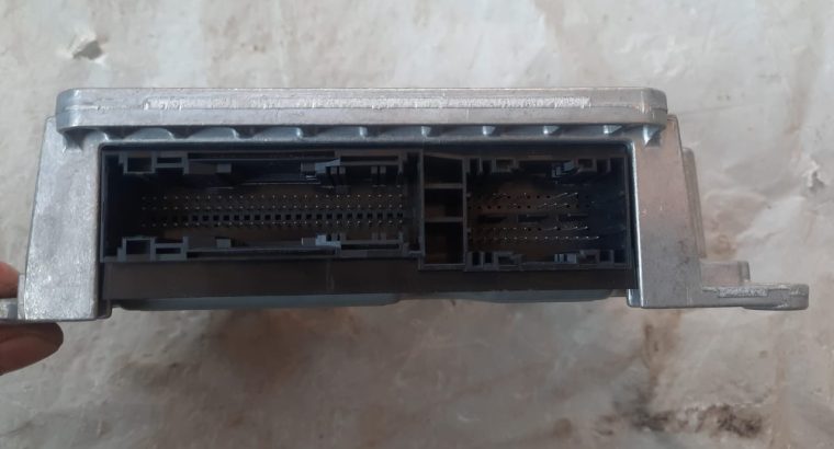 VOLVO S60 2013 SRS / AIRBAG CONTROL MODULE PART NO 31334279 ( Genuine Used VOLVO Parts )