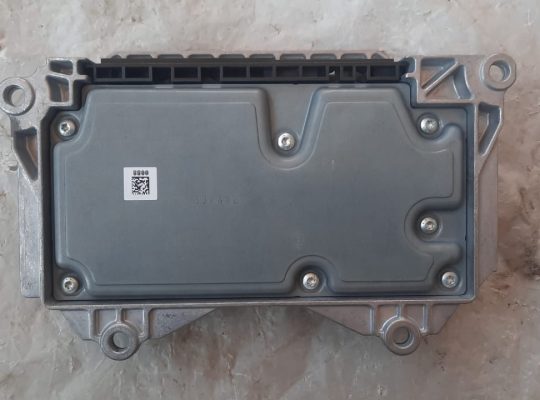 VOLVO S60 2013 SRS / AIRBAG CONTROL MODULE PART NO 31334279 ( Genuine Used VOLVO Parts )