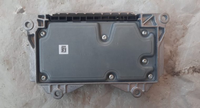 VOLVO S60 2013 SRS / AIRBAG CONTROL MODULE PART NO 31334279 ( Genuine Used VOLVO Parts )