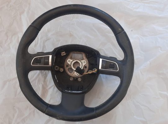 Audi A5 2013 A4 A3 Q5 A6 STEERING WHEEL TRIM WITH CONTROL SWITCHES PART NO 8K0419091BM ( Genuine Used AUDI Parts )