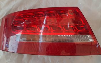 AUDI A5 2013 S5 REAR LEFT SIDE LED TAIL LIGHT LAMP PART NO 8T0945095E ( Genuine Used AUDI Parts )