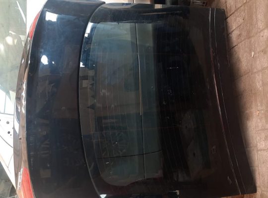 AUDI A5 2013 TRUNK LID COMPLETE WITH BACK WINDSHIELD ( Genuine Used AUDI Parts )