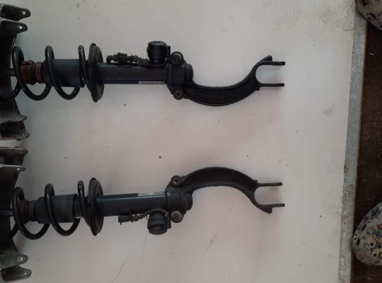 AUDI A5 2013 FRONT LEFT & RIGHT SHOCK ABSORBERS PART NO 8F0413029 / 8F0413030 ( Genuine Used AUDI Parts )