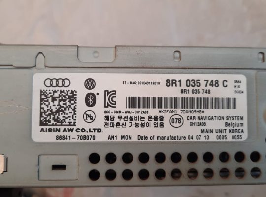 AUDI A5 2013 NAVIGATION SYSTEM AND RADIO CONTROL UNIT MODULE PART NO 8R1035748C ( Genuine Used AUDI Parts )