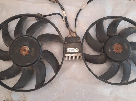 AUDI A5 2013 ENGING COOLING FAN WITH CONTROL MODULE PART NO 8K0959501G ( Genuine Used AUDI Parts )