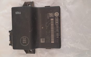 AUDI A5 2013 NETWORK GATEWAY CONTROL MODULE PART NO 8R0907468N ( Genuine Used AUDI Parts )