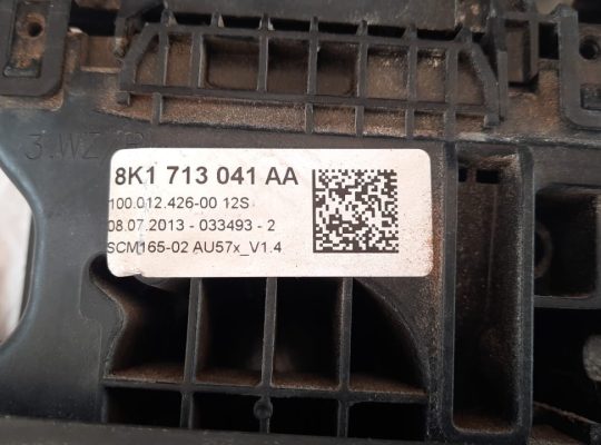 AUDI A5 2013 AUTOMATIC GEAR SHIFT LEVER PART NO 8K1713041AA ( Genuine Used AUDI Parts )