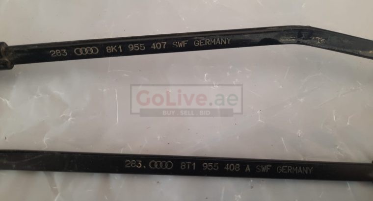AUDI A5 2013 FRONT LEFT & RIGHT WINDSHIELD WIPER ARM SET PART NO 8K1955407 8K1955408 ( Genuine Used AUDI Parts )