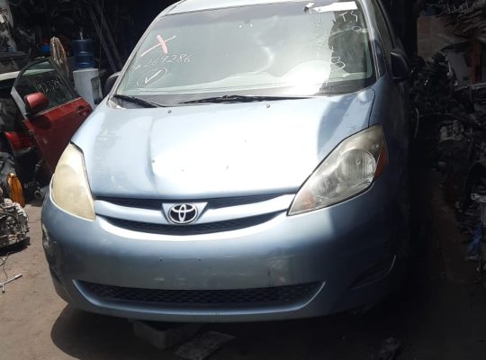 SAYED FAROUQ USED TOYOTA CARS & SPARE PARTS TR. (Used auto parts, Dealer, Sharjah spare parts Markets)