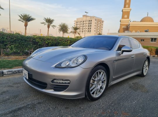 PORSCHE PANAMERA 4S 2010, GCC, V8, ACCIDENT FREE FOR SALE CALL 050 2134666