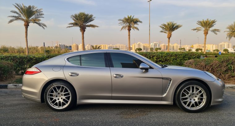 PORSCHE PANAMERA 4S 2010, GCC, V8, ACCIDENT FREE FOR SALE CALL 050 2134666