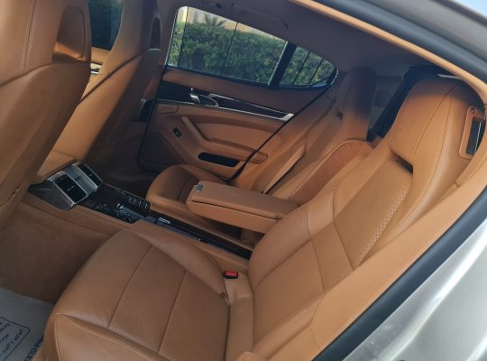 PORSCHE PANAMERA 4S 2010, GCC, V8, ACCIDENT FREE FOR SALE CALL 050 2134666