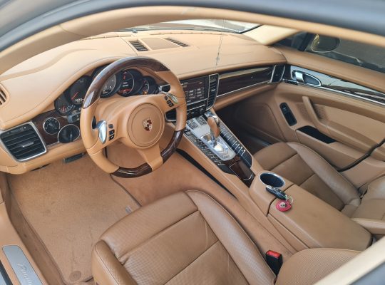 PORSCHE PANAMERA 4S 2010, GCC, V8, ACCIDENT FREE FOR SALE CALL 050 2134666
