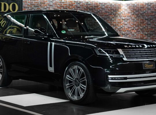 Range Rover Autobiography P530 | SWB | Brand New | 2023 | Fully Loaded