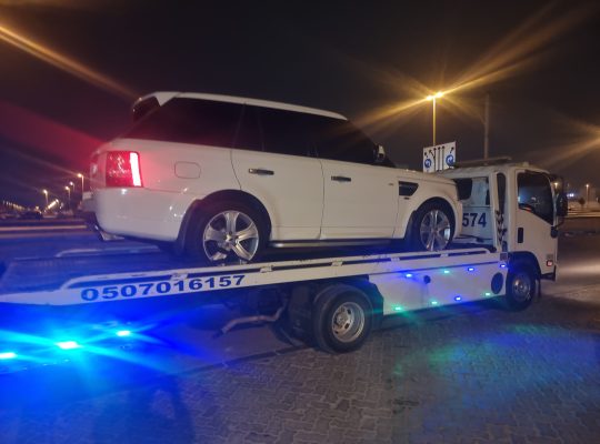 Car Recovery abu Dhabi 050915 9574
