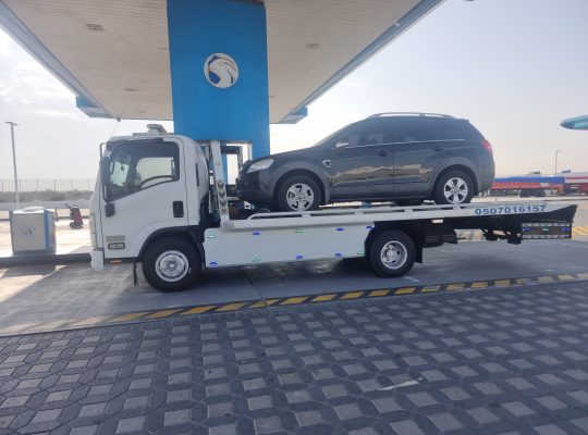 Car Recovery abu Dhabi 050915 9574