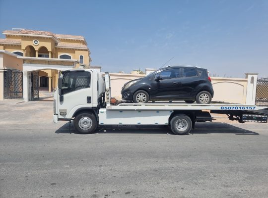 Car Recovery abu Dhabi 050915 9574