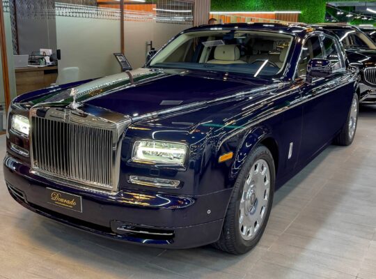 Rolls Royce Phantom Extended | Luxury Sedan Assembly Goodwood