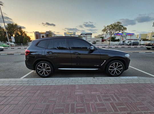 BMW X3 Xdrive 30i, 2.0L I4 Cylinder 2018, FSH, GCC CALL 050 2134666