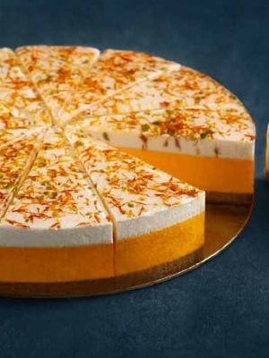 Get the Best Cheesecake in Dubai at Coconchoco Shop