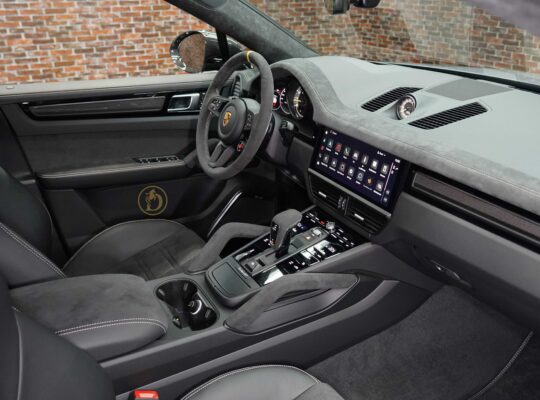 Porsche Cayenne Turbo GT Coupe | Radar | Full Option