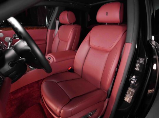 Rolls Royce Ghost | Luxury Sedan Assembly Goodwood
