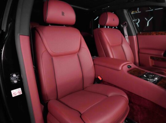 Rolls Royce Ghost | Luxury Sedan Assembly Goodwood