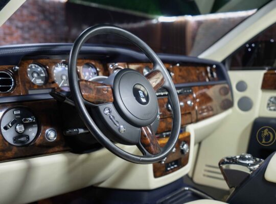 Rolls Royce Phantom Extended | Luxury Sedan Assembly Goodwood